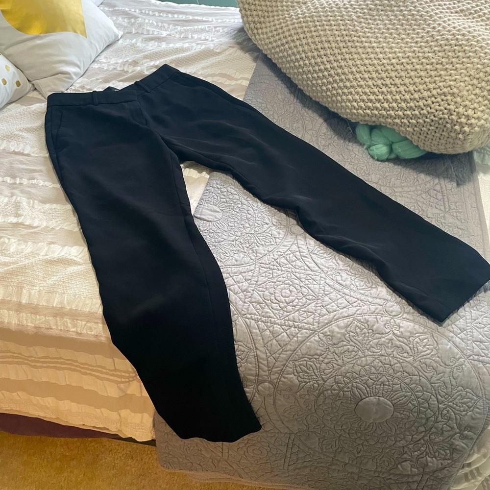 Like New Ann Taylor The Ann Fit Pants
